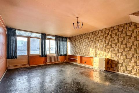 3 bedroom apartment for sale, Churchill Gardens, London, SW1V