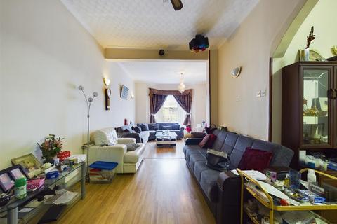 6 bedroom terraced house for sale, Crowland Road, London