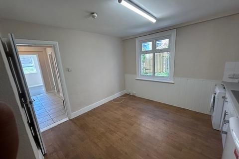 1 bedroom flat to rent, St Augustines Avenue, South Croydon, CR2