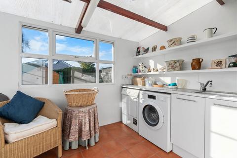 42 Little Trelyn, Rock, Wadebridge, PL27 6ND