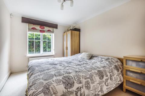 2 bedroom flat for sale, Sunningdale,  Berkshire,  SL5