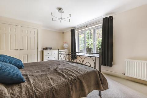 2 bedroom flat for sale, Sunningdale,  Berkshire,  SL5