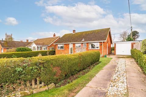 2 bedroom detached bungalow for sale, Church Street, Northrepps