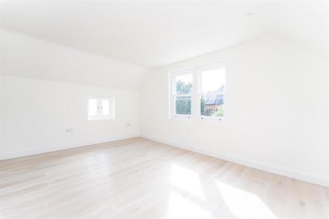 1 bedroom flat to rent, Hamilton Road, Ealing, W5