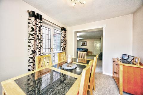 11 Corbridge Drive, Luton, LU2 9UF