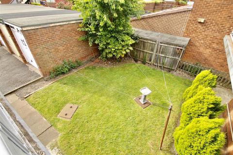 44 Briardene Drive, Gateshead, NE10 8AN