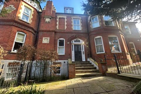 2 bedroom apartment to rent, 1 Jenner Road, Guildford GU1