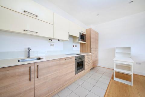 2 bedroom flat for sale, Cornell Square, London