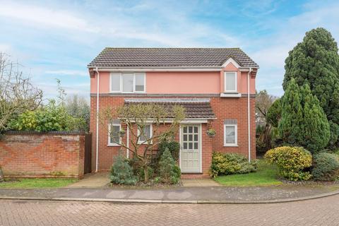 3 bedroom detached house for sale, Bulrush Close, Scarning