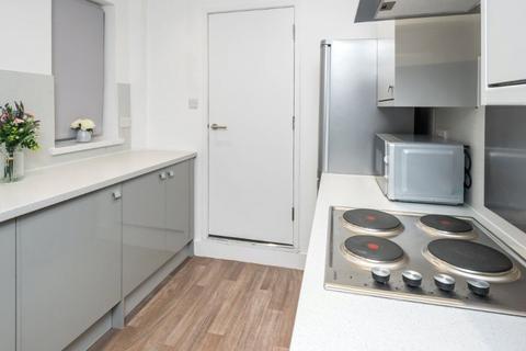 4 bedroom terraced house to rent, Palmyra Road, Bristol, BS3