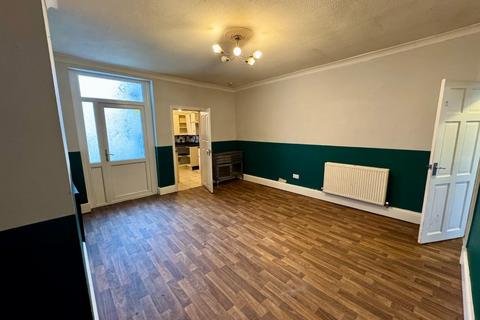 3 bedroom terraced house for sale, Oxford Road, Burnley, Lancashire