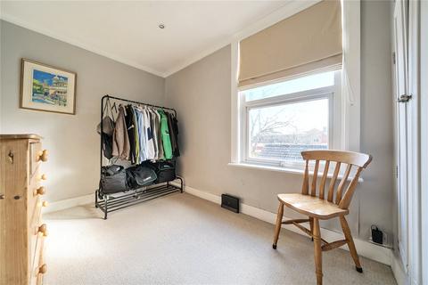 3 Harts Yard, Godalming, GU7 1AS
