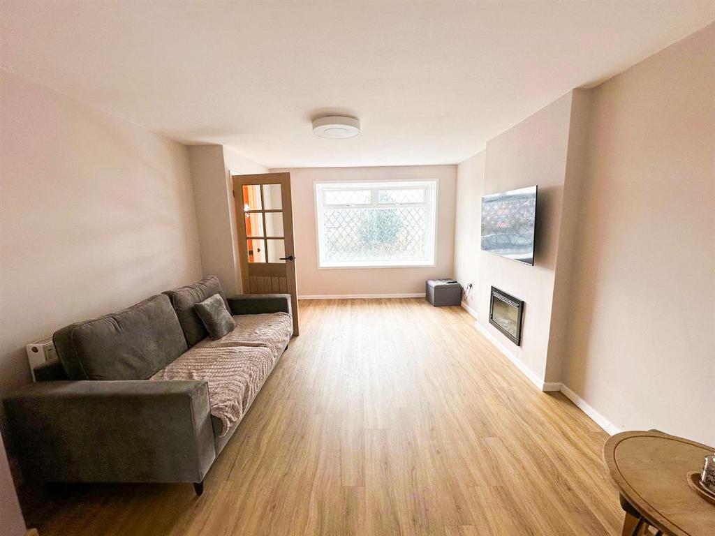 3 bed detached, Silsden