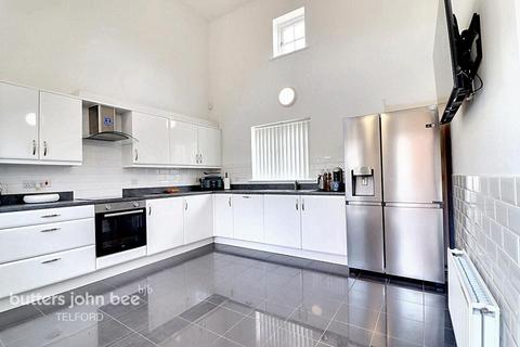 45 Smallhill Road, Lawley Village, Telford, TF4 2FW