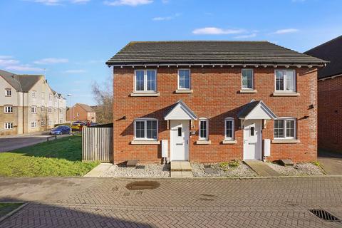 3 bedroom semi-detached house for sale, Leigh Road, Sittingbourne ME10