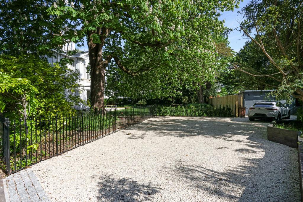Driveway Parking