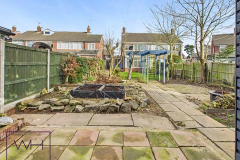 3 bedroom semi-detached house for sale, Bullivant Road, Hatfield DN7