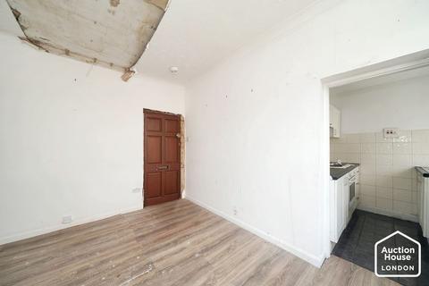 1 bedroom flat for sale, Flat 3, 42 Frimley Road, Camberley, Surrey, GU15 3BD