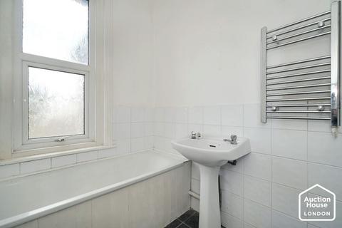 1 bedroom flat for sale, Flat 3, 42 Frimley Road, Camberley, Surrey, GU15 3BD