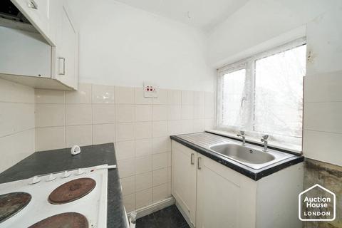 1 bedroom flat for sale, Flat 3, 42 Frimley Road, Camberley, Surrey, GU15 3BD