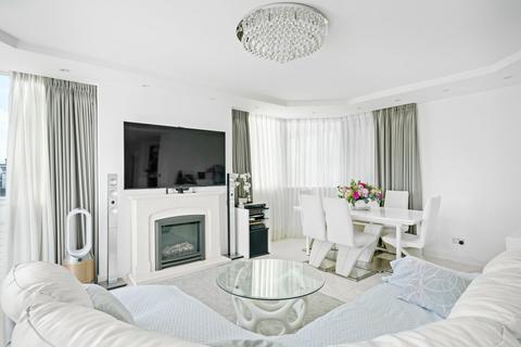 2 bedroom apartment for sale, Acacia Road, London, NW8