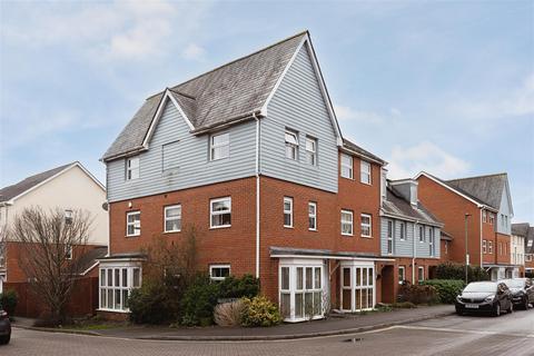 4 bedroom semi-detached house for sale, Burrage Road, Redhill