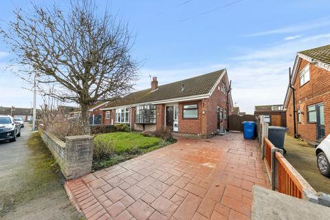 4 bedroom semi-detached house for sale, Kenilworth Road, Lowton, WA3