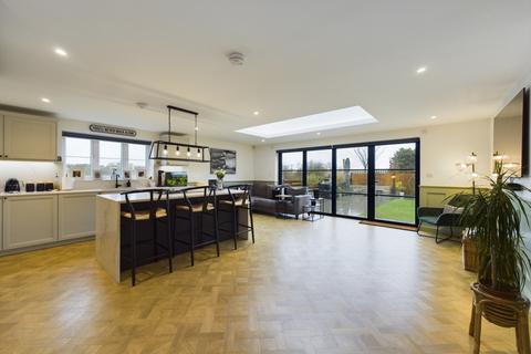 undefined, Farm End, Hemel Hempstead, HP2