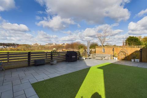 undefined, Farm End, Hemel Hempstead, HP2