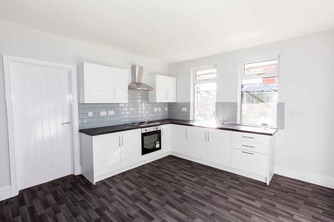 37 Central Drive, Shirebrook, Mansfield, NG20 8RA