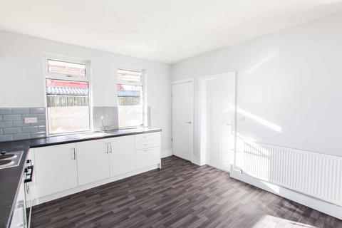 37 Central Drive, Shirebrook, Mansfield, NG20 8RA