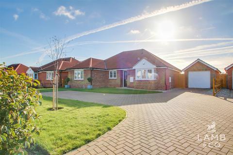 3 bedroom detached bungalow for sale, Mill Lane, Weeley Heath CO16