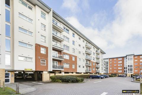 2 bedroom flat for sale, Clarkson Court, Hatfield