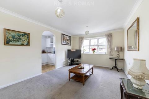 2 bedroom retirement property for sale, Pitson Close, Addlestone KT15