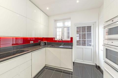 2 bedroom flat to rent, Wellington Road, London NW8