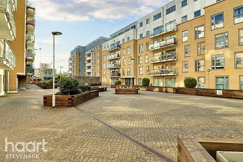 2 bedroom apartment for sale, Woolners Way, Stevenage