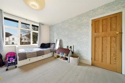 36 Lowick Road, Harrow, HA1 1UW