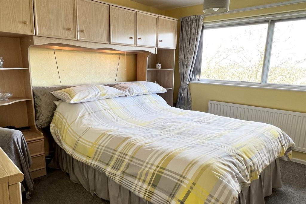 Bed 1
