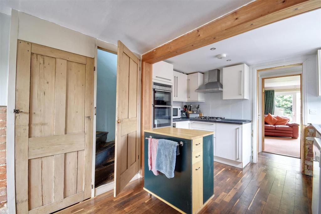 Kitchen / dining room
