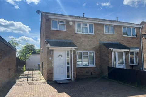 3 bedroom semi-detached house to rent, Seaton Drive, Little Billing, Northampton, NN3 9SS