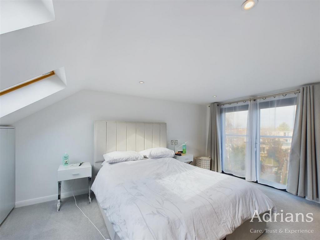 Main bedroom
