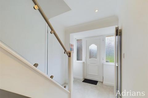4 bedroom semi-detached house for sale, Baddow Road, Chelmsford