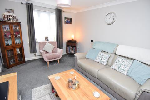 11 Archers Way, Amesbury, Salisbury, SP4 7XR