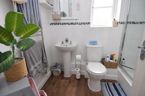 11 Archers Way, Amesbury, Salisbury, SP4 7XR