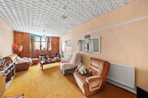 3 bedroom semi-detached house for sale, Cromwell Road, Hayes , UB3 2PU