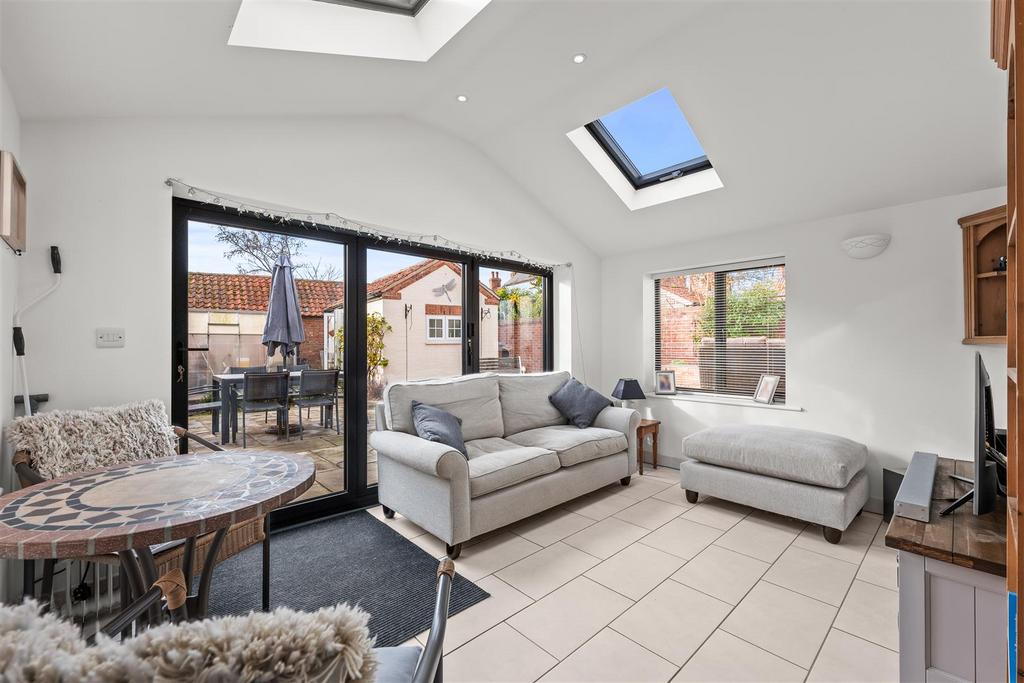 Garden room