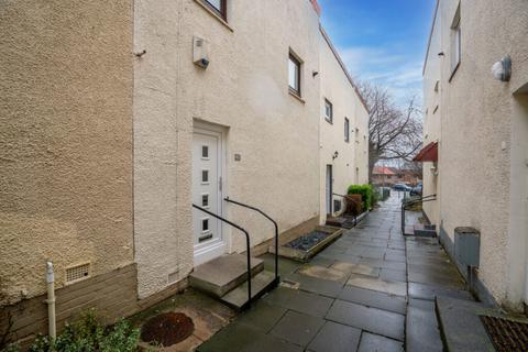 2 bedroom terraced house for sale, 29 Mossgiel Walk, Liberton, EH16 6XF