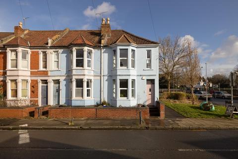 16 Mina Road, Bristol, BS2 9TB