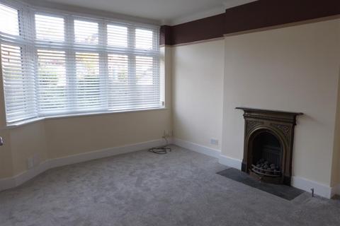 2 bedroom ground floor flat to rent, Myddelton Avenue, Enfield