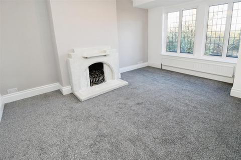 33 Beacon Road, Wibsey, Bradford, BD6 3EY